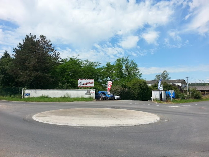 Aperçu des activités de la casse automobile PASCAL BOHAN située à CHATELLERAULT (86100)